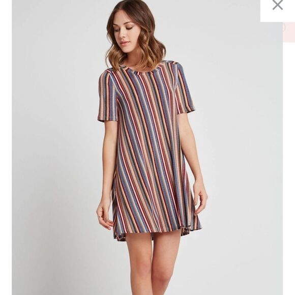 BCBGeneration Dresses & Skirts - BCBGENERATION STRIPED A-LINE BACK YOKE DRESS Sz S